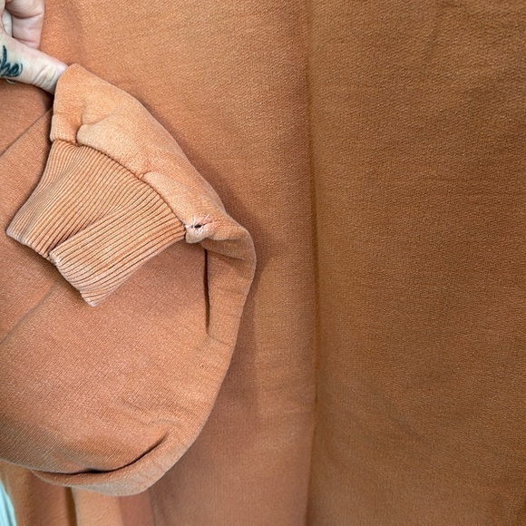 NON-FICTION Crewneck sweatshirt - Picture 1 of 5